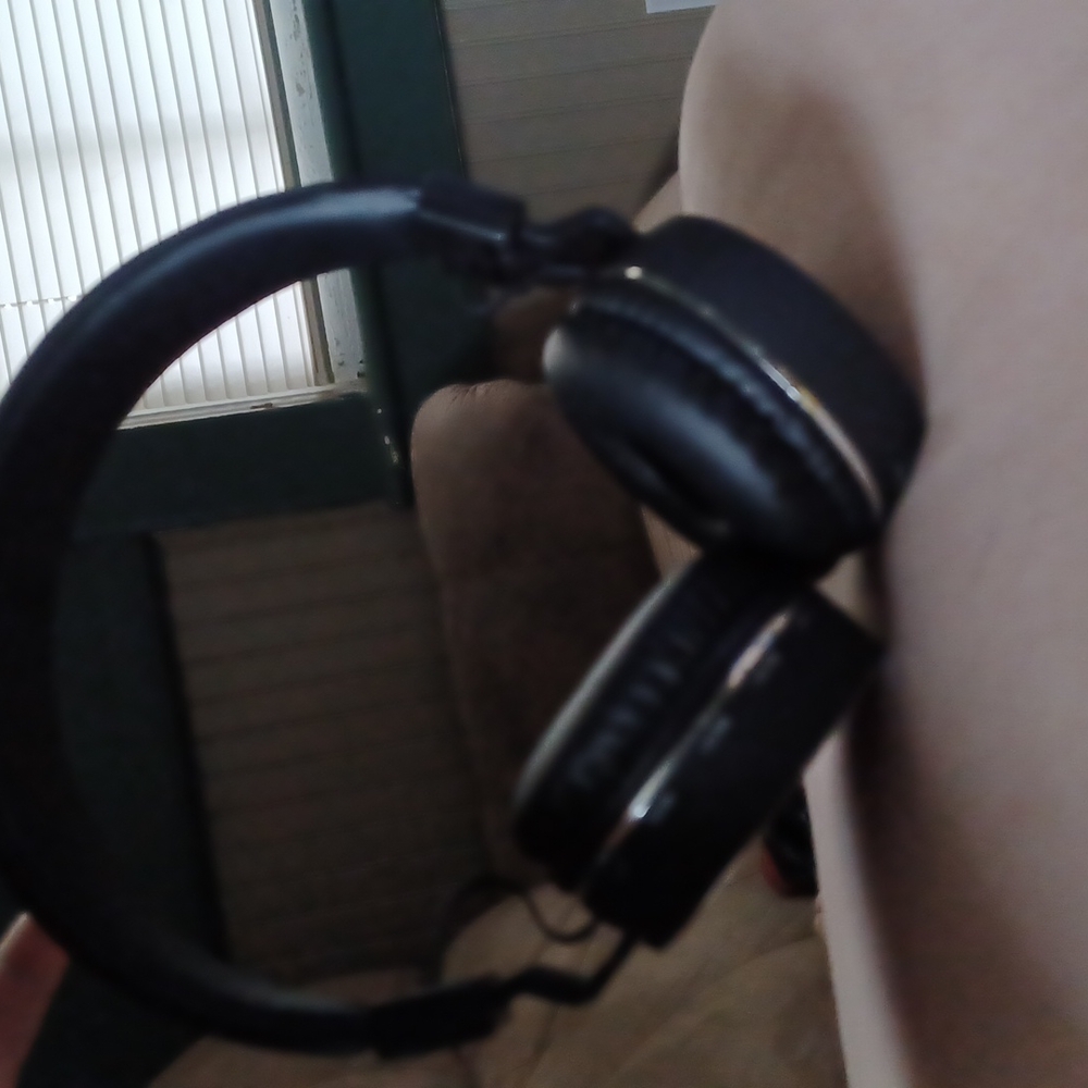 Head phone